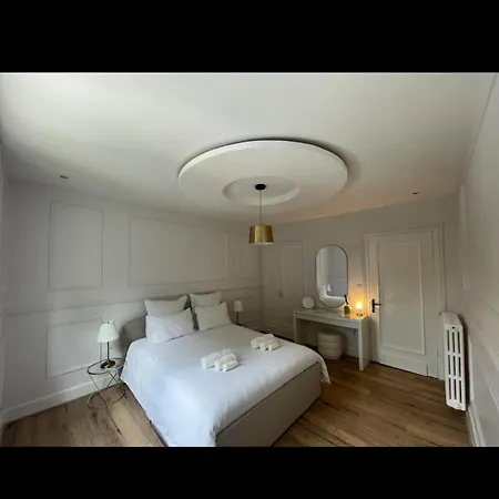 Villa T5 Avec Jacuzzi Proche Centre Darcy