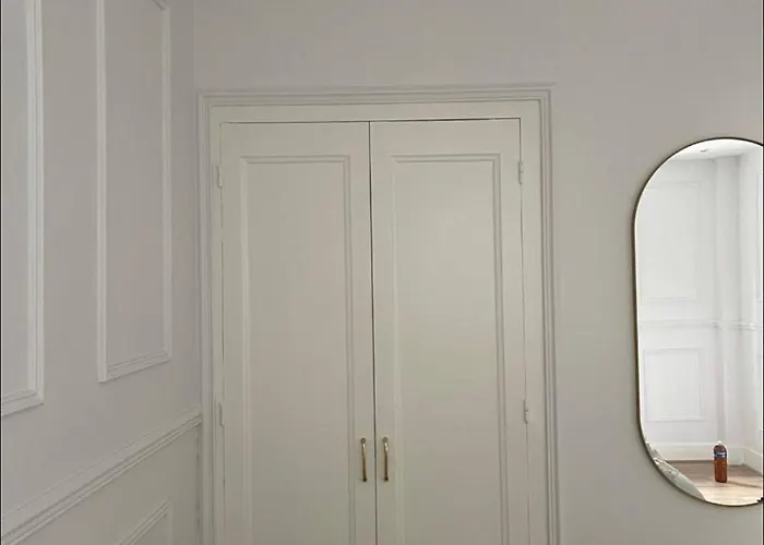 T5 Avec Jacuzzi Proche Centre Darcy Dijon