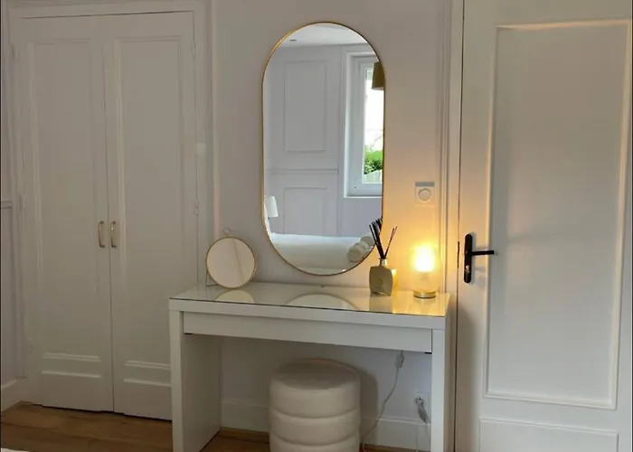 Villa T5 Avec Jacuzzi Proche Centre Darcy Dijon